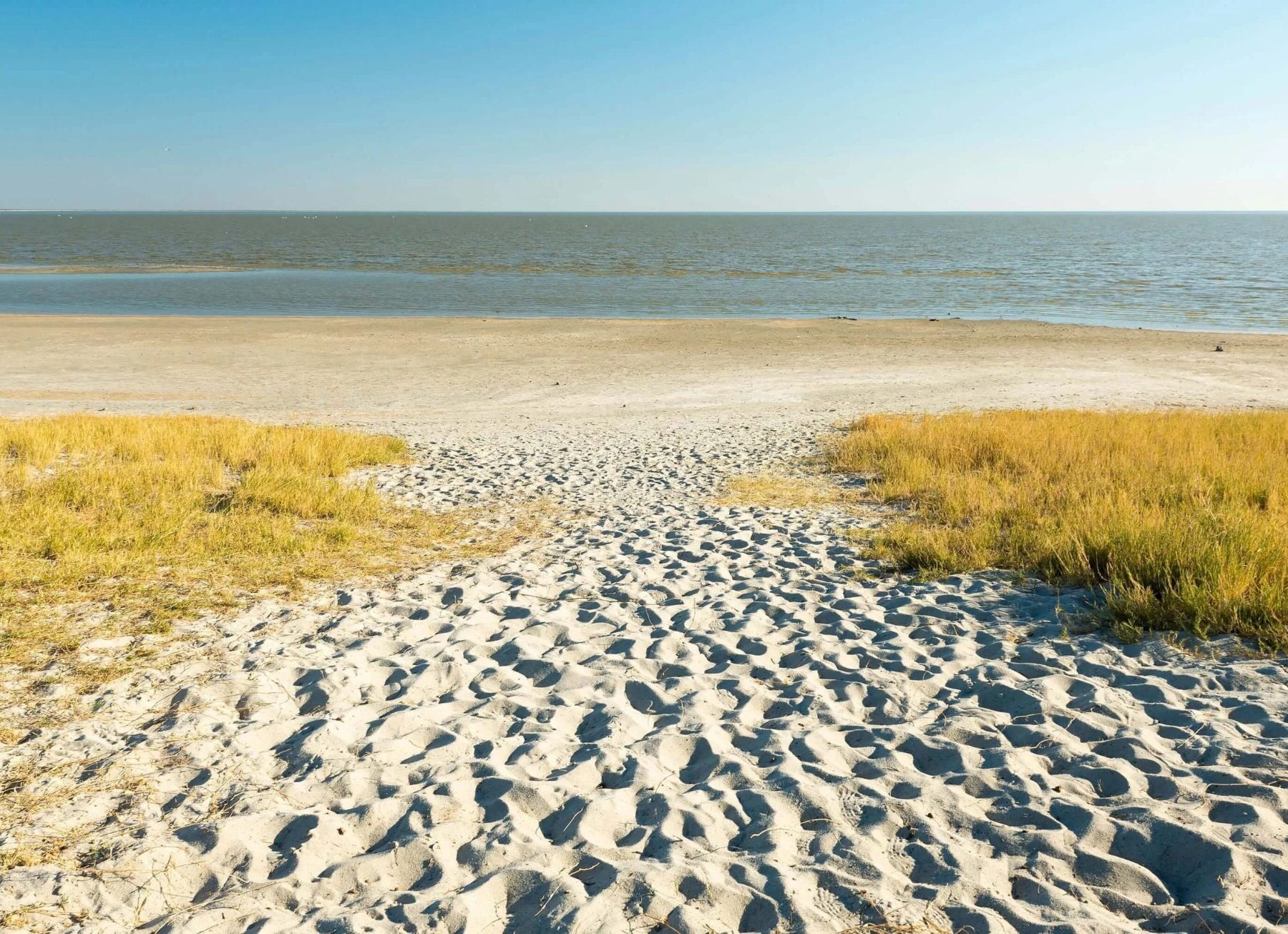 I Makgadikgadi Pans kan du se kilometervis i alle retninger.
