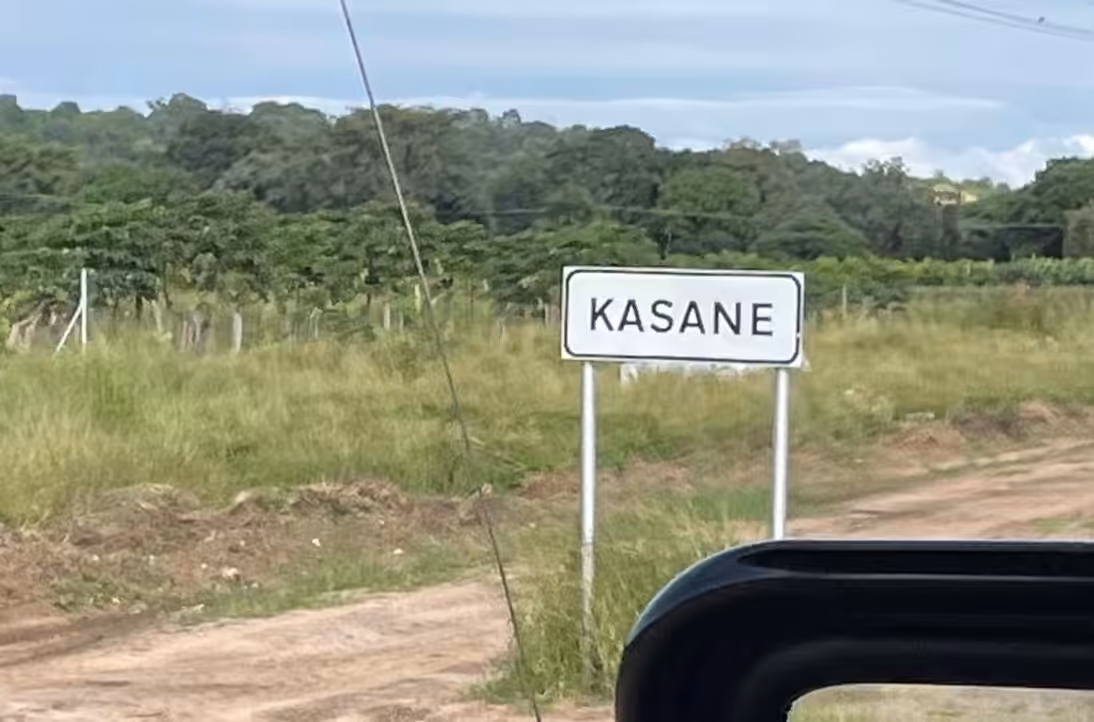 Kørsel fra Nata til Kasane