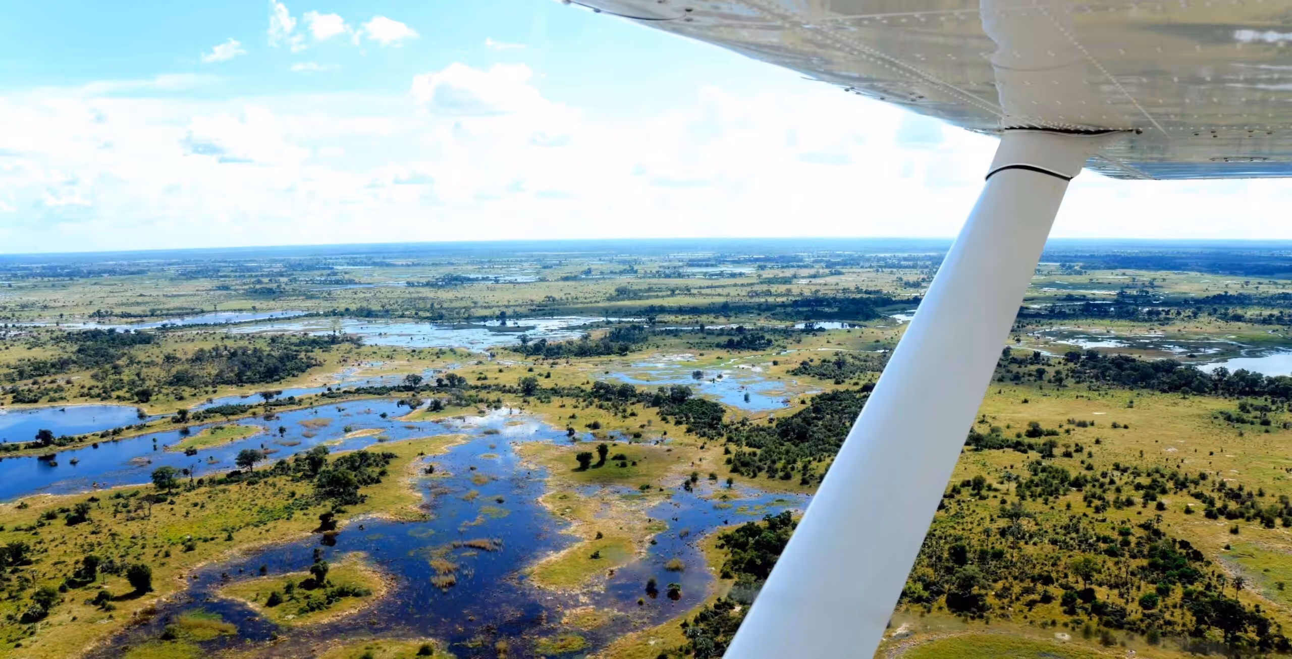 Naturskøn helikoptertransfer fra Maun til Okavango-deltaet
